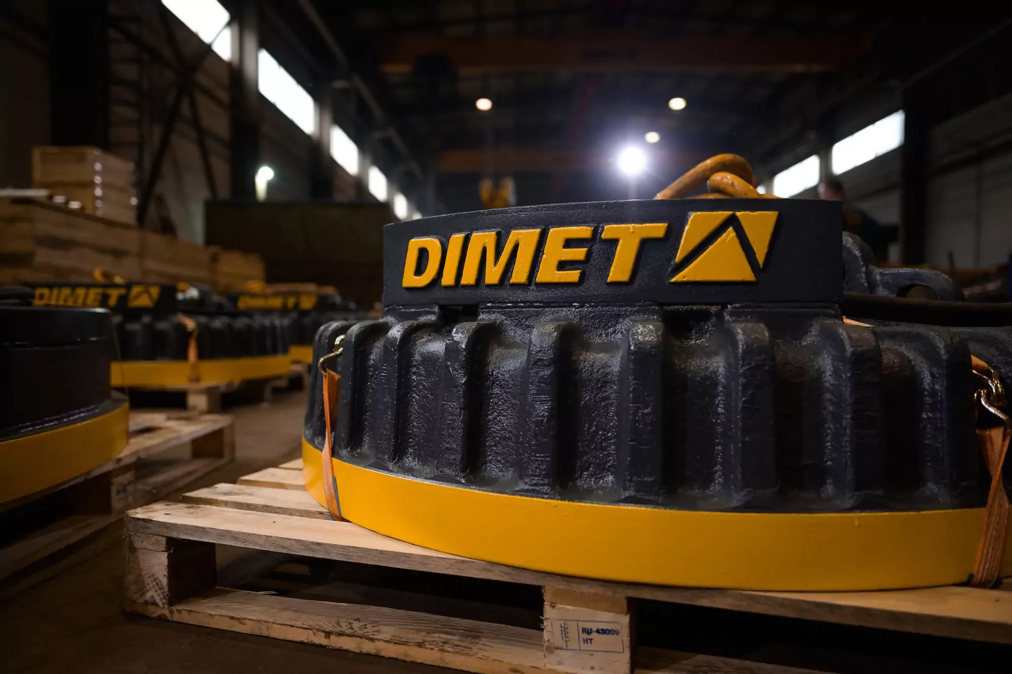 Всё о популярной линейке магнитов EMG SM для металлолома